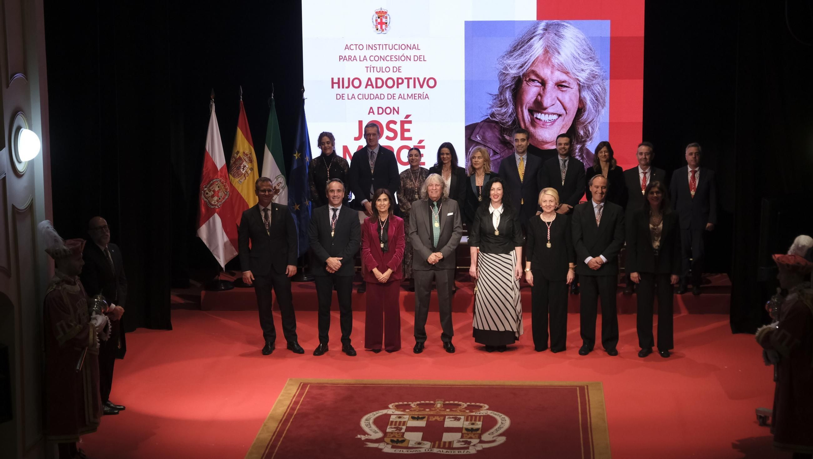 El cantaor José Mercé ya es Hijo Adoptivo de la Ciudad de Almería, en imágenes