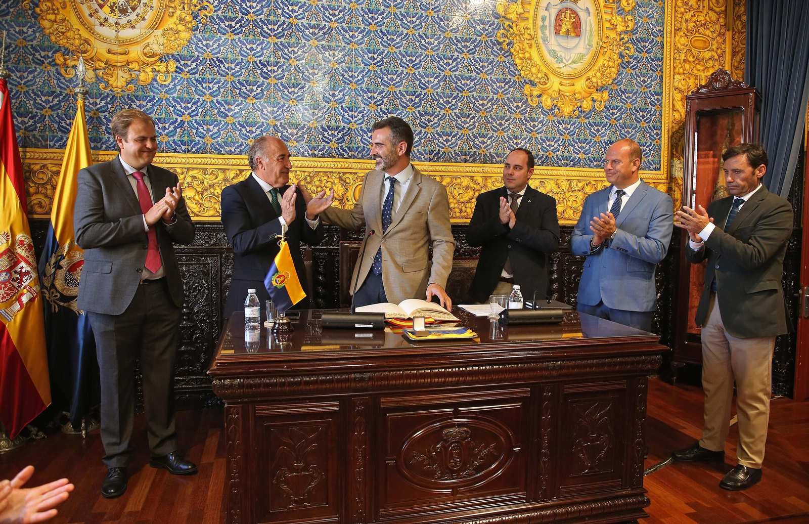 Imágenes de la visita institucional de Ramón Fernández - Pacheco al Ayuntamiento de Algeciras