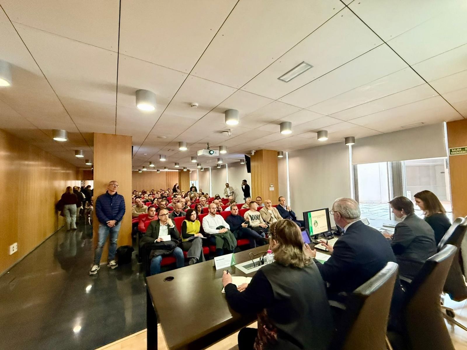 Reunión de la Junta con los alcaldes.