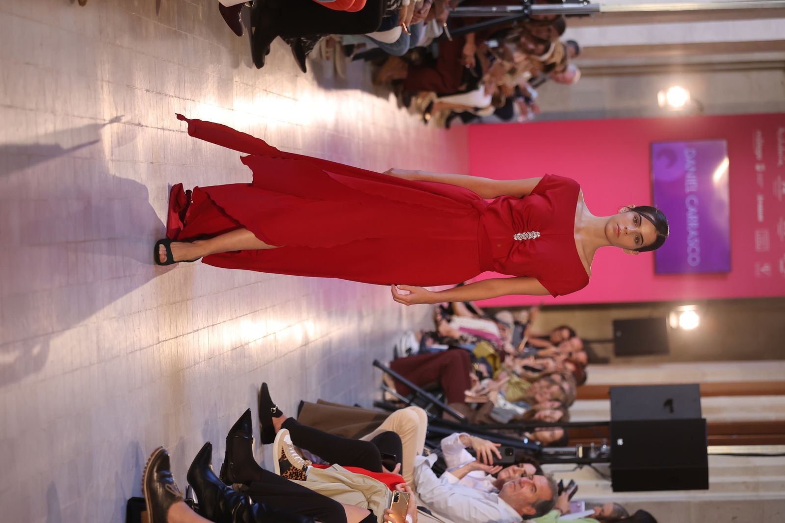 Así ha sido la primera jornada de la pasarela de novia e invitada SIQ 2023, en imágenes