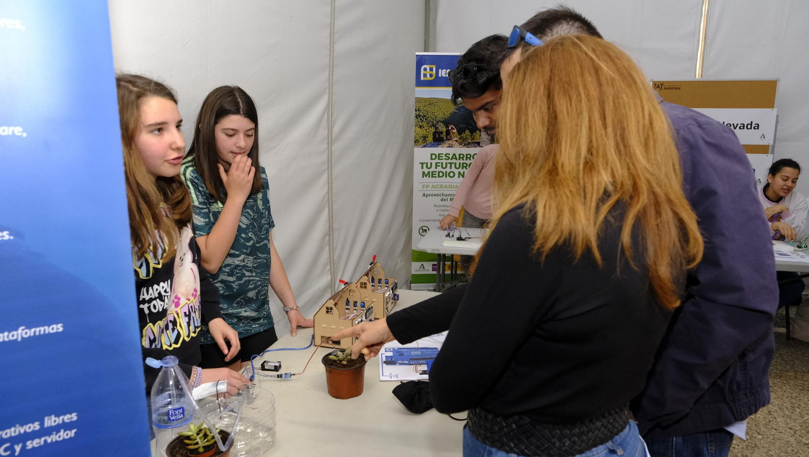 Imágenes de la Feria de la Innovación y la Ciencia en la Universidad de Almería-UAL