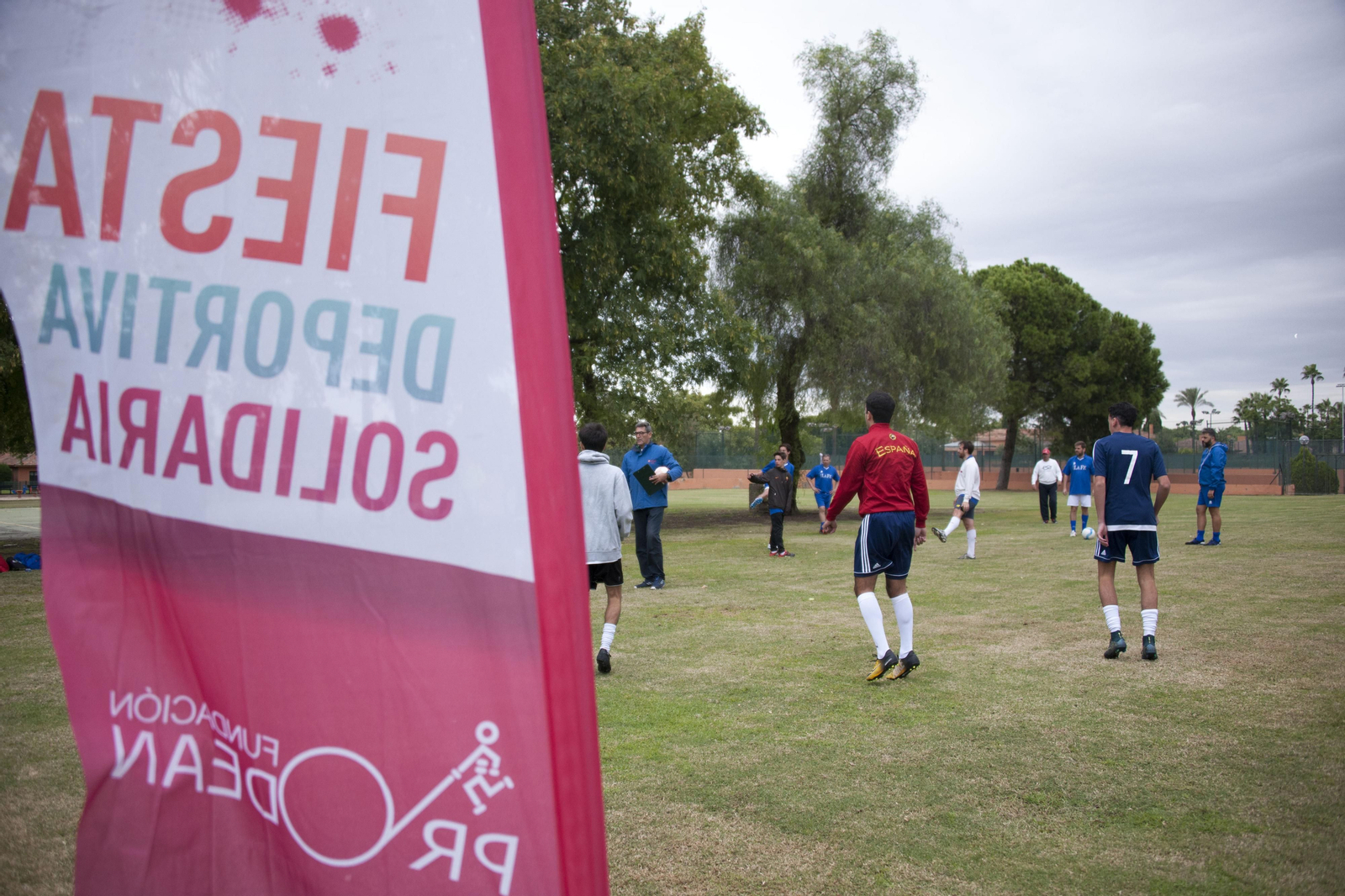 La VI Fiesta Deportiva Solidaria de Fundación Prodean se celebra este sábado.