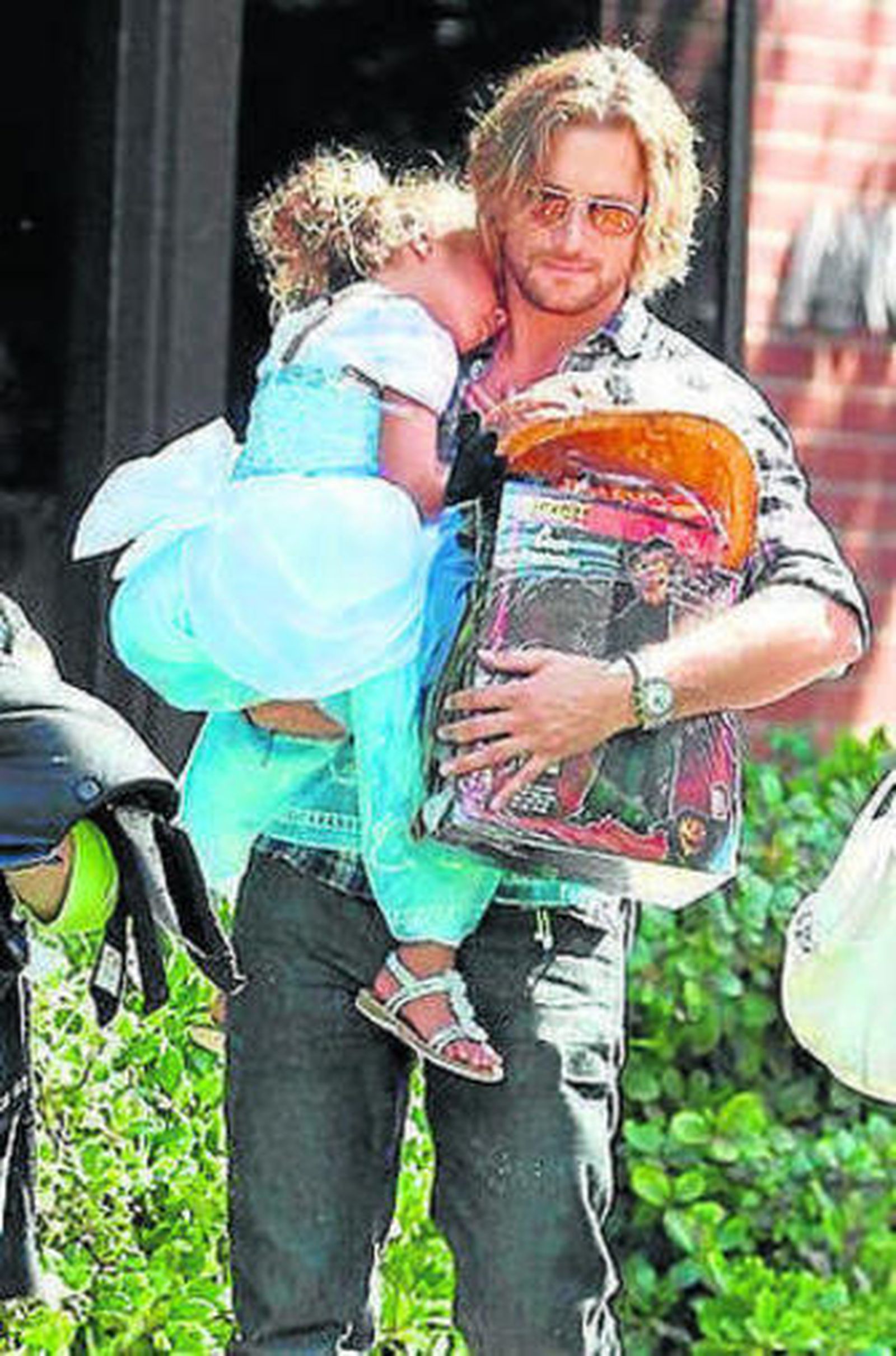 Halle Berry denuncia a su ex por "blanquear" a su hija