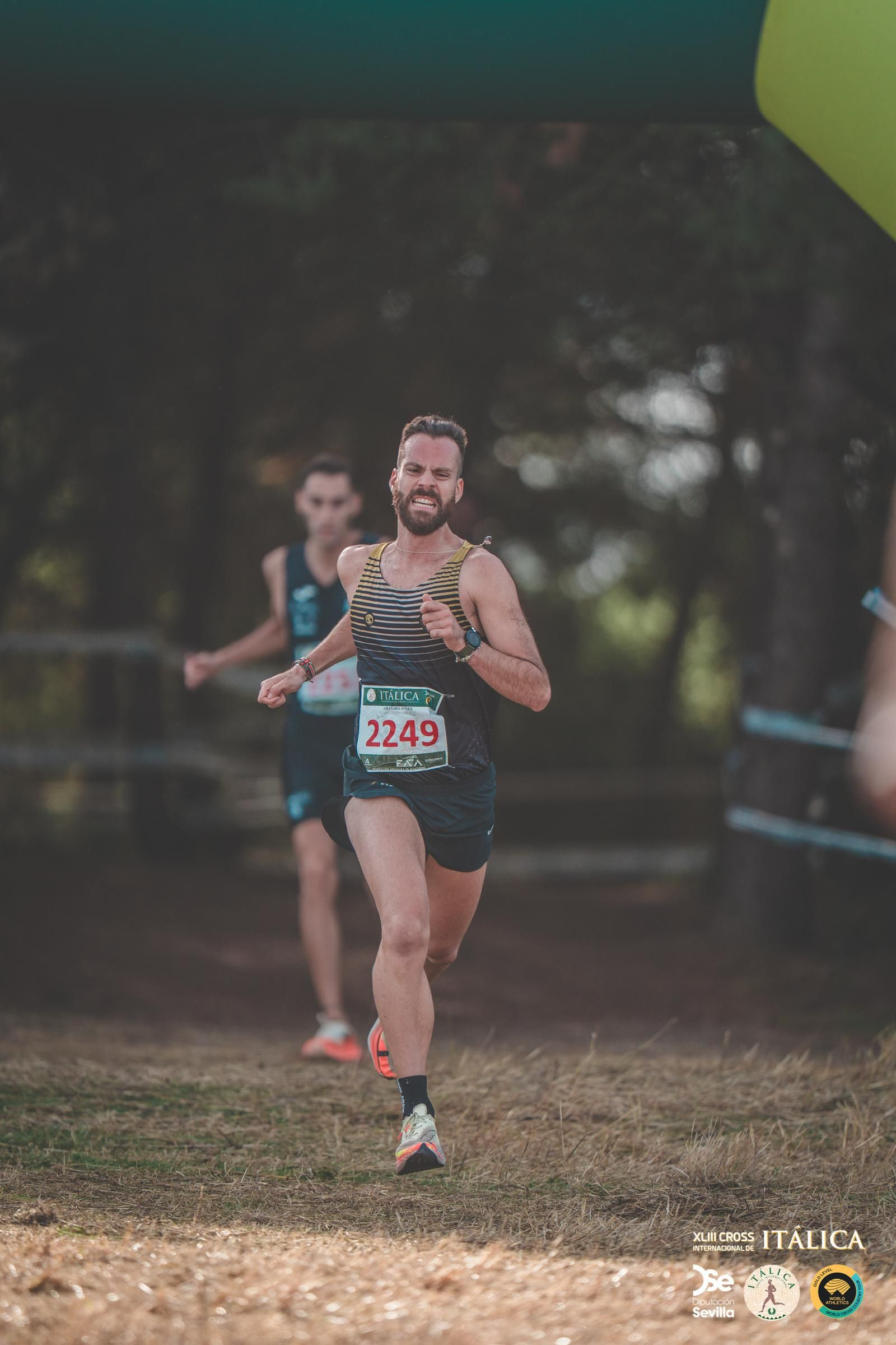 Búscate en las fotos del Cross de Itálica 2025 | 3