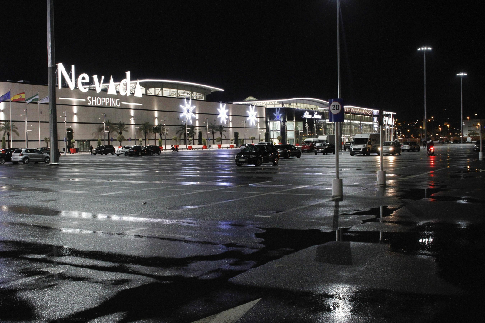 Fiesta en Granada por la apertura del Nevada