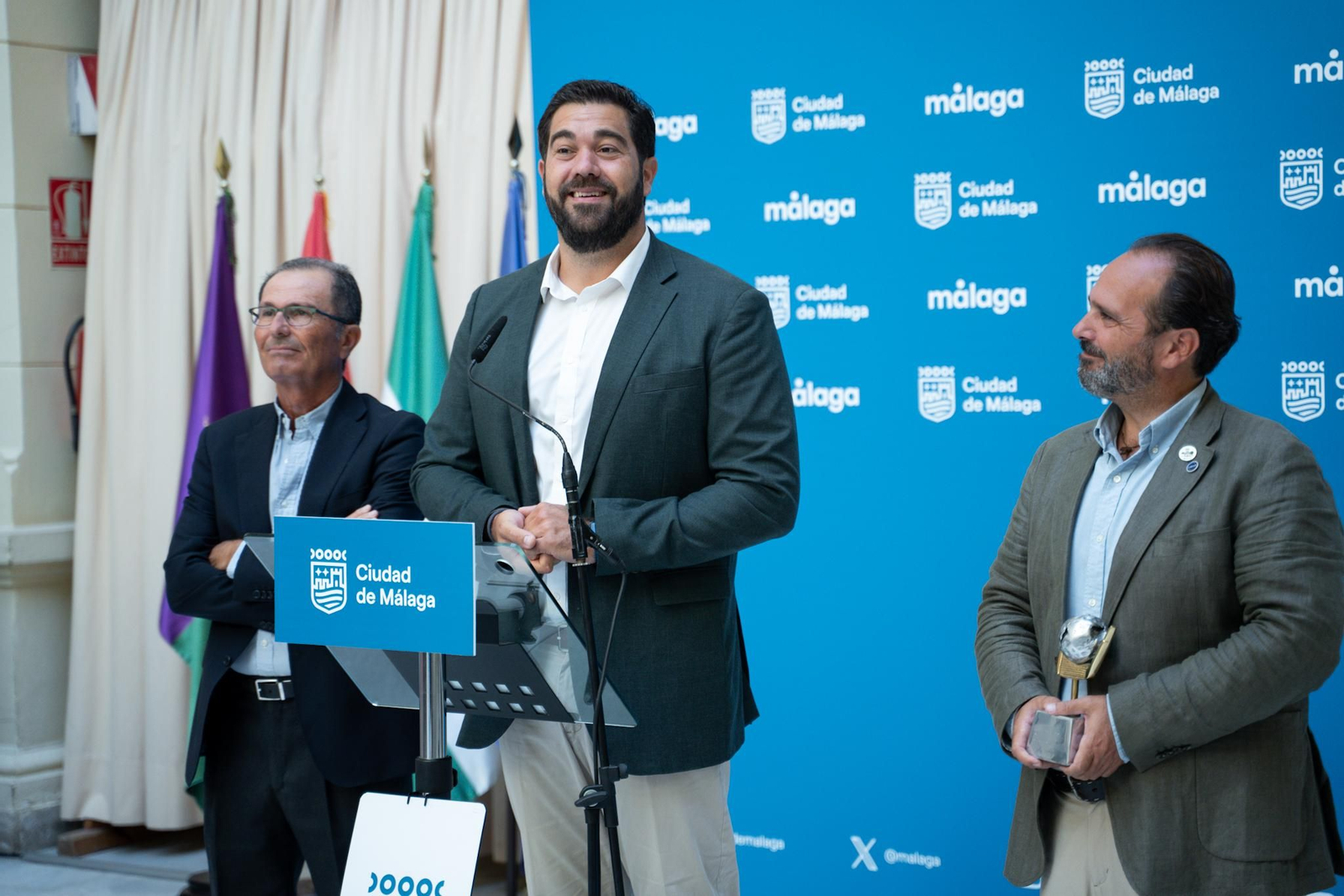 El Ayuntamiento presenta el XXVIII Trofeo de Golf ‘Ciudad de Málaga’, que se celebrará en el Real Guadalhorce Club de Golf El Ayuntamiento presenta el XXVIII Trofeo de Golf ‘Ciudad de Málaga’, que se celebrará en el Real Guadalhorce Club de Golf