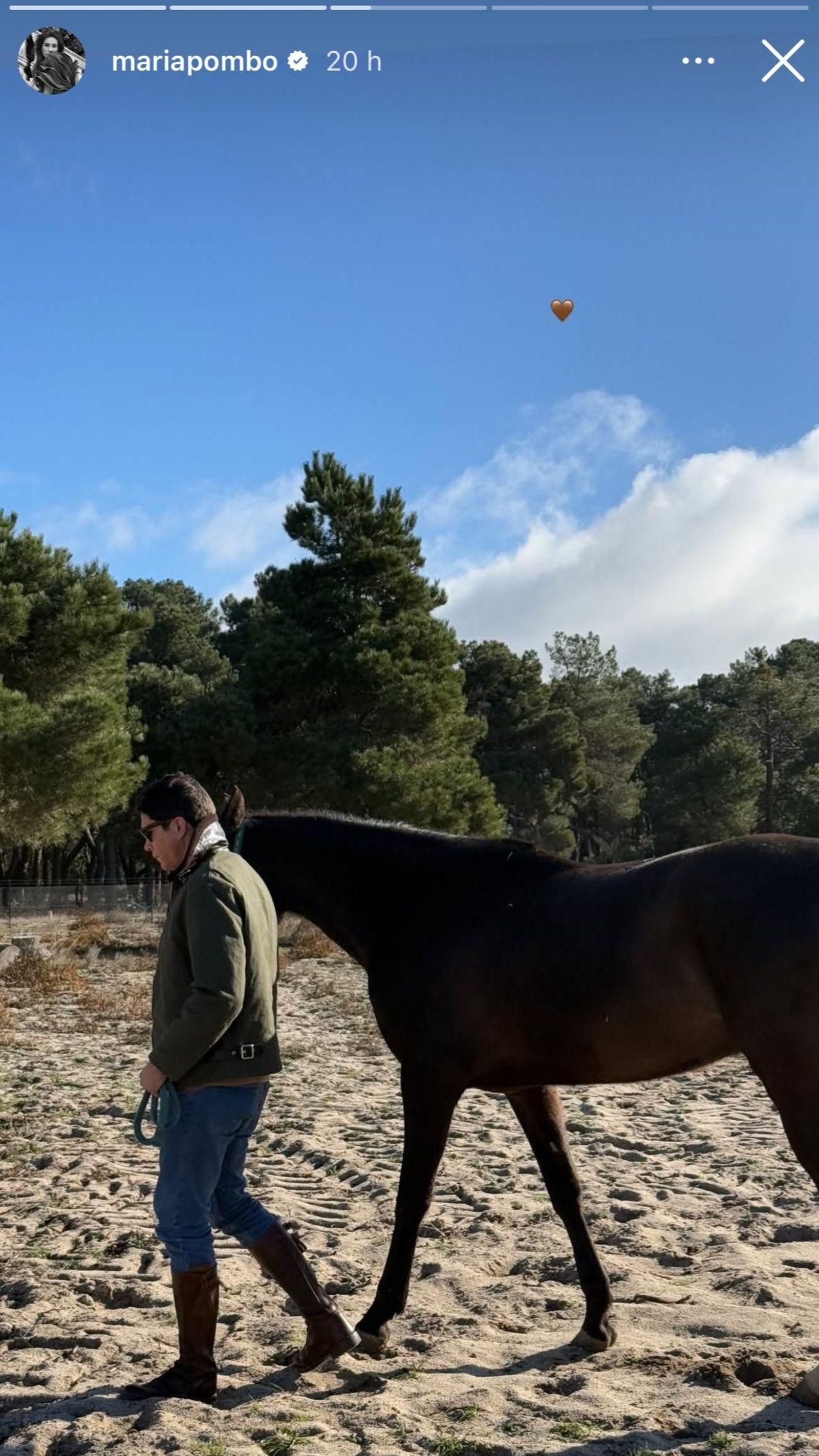 Pablo Castellano, marido de María Pombo, también con botas de Valverde del Camino Pablo Castellano, marido de María Pombo, también con botas de Valverde del Camino