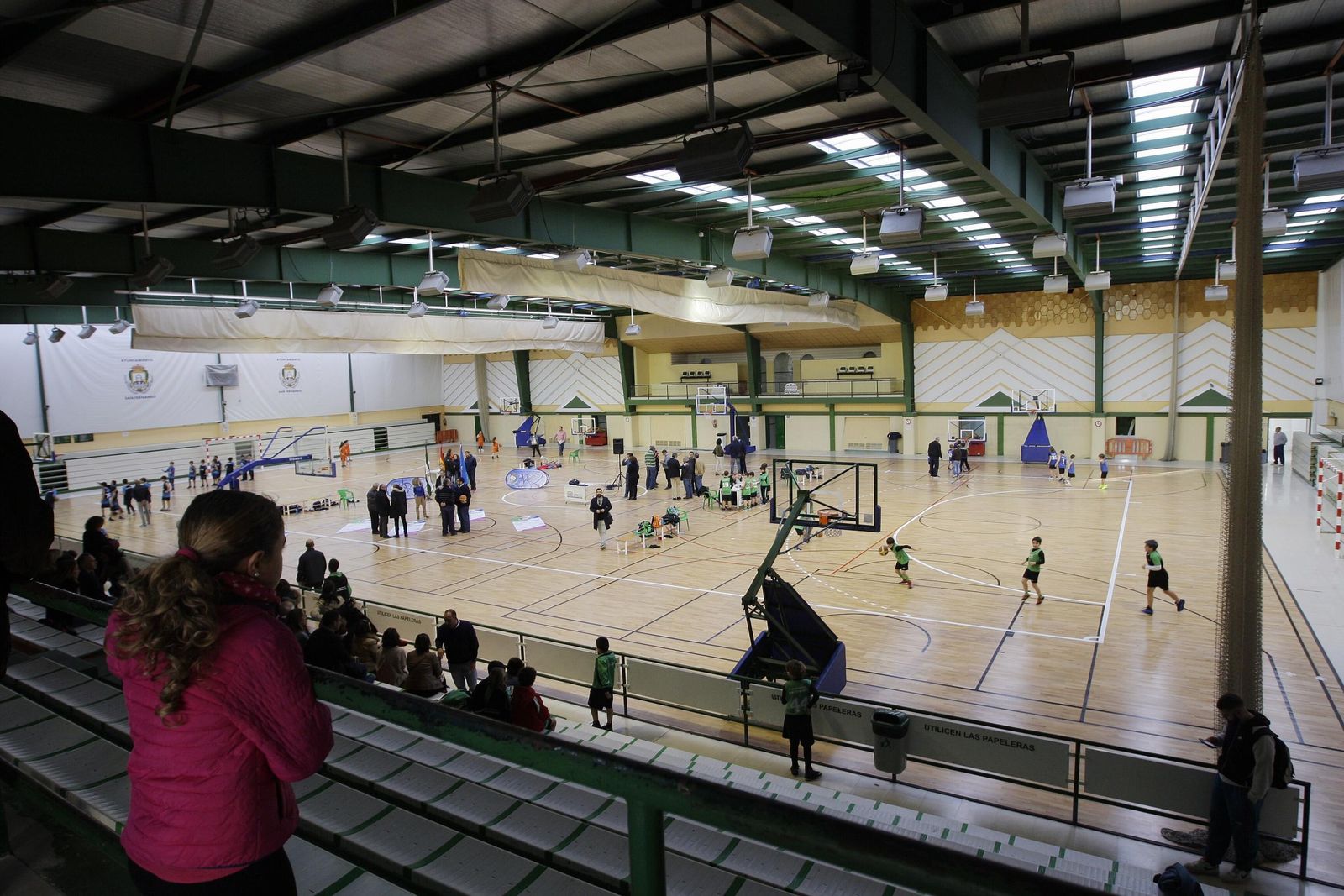 Interior del pabellón del Parque Almirante Laulhé.