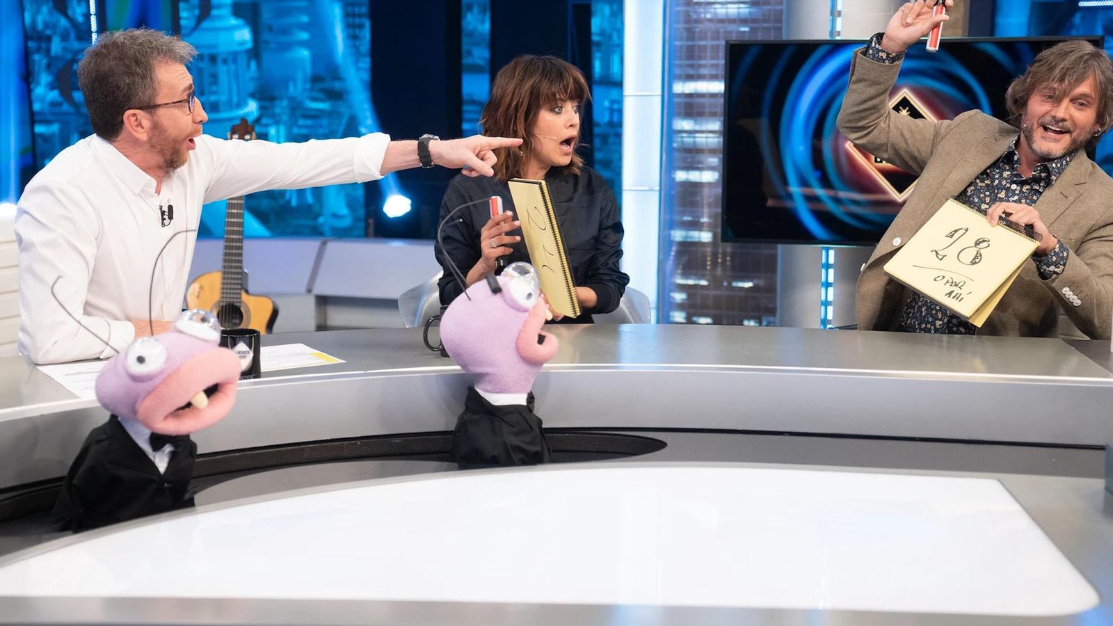 Salva Reina y María Leon en El Hormiguero