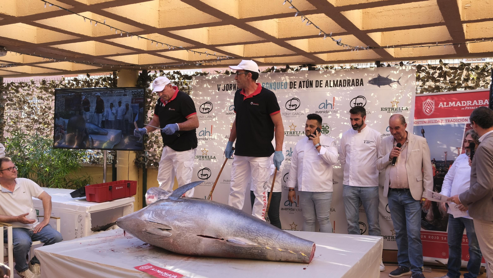 Jornadas del ronqueo del atún de almadraba en el Espacio Gastronómico Tony García, en Almería