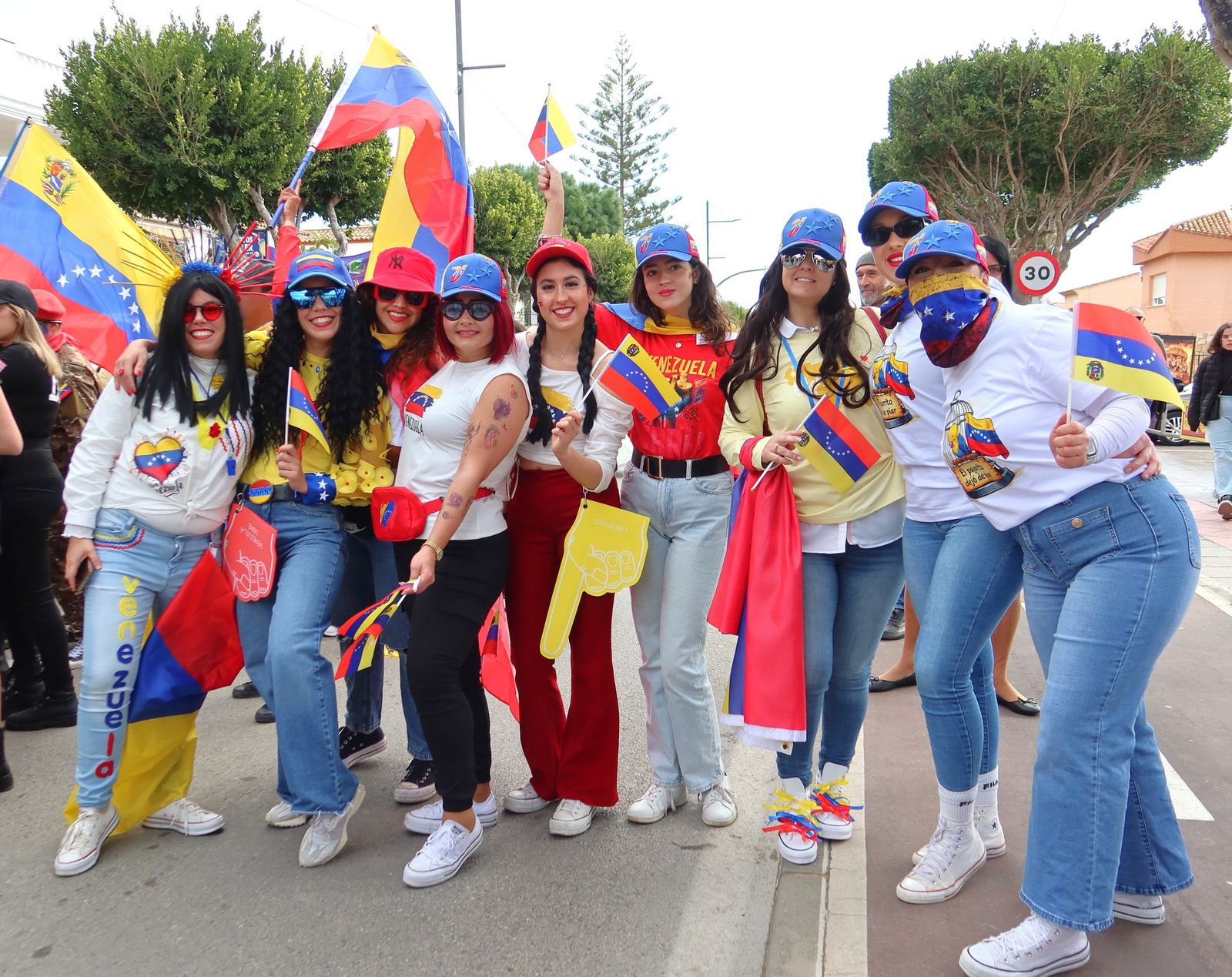 Primer Desfile Mayor de Comparsas