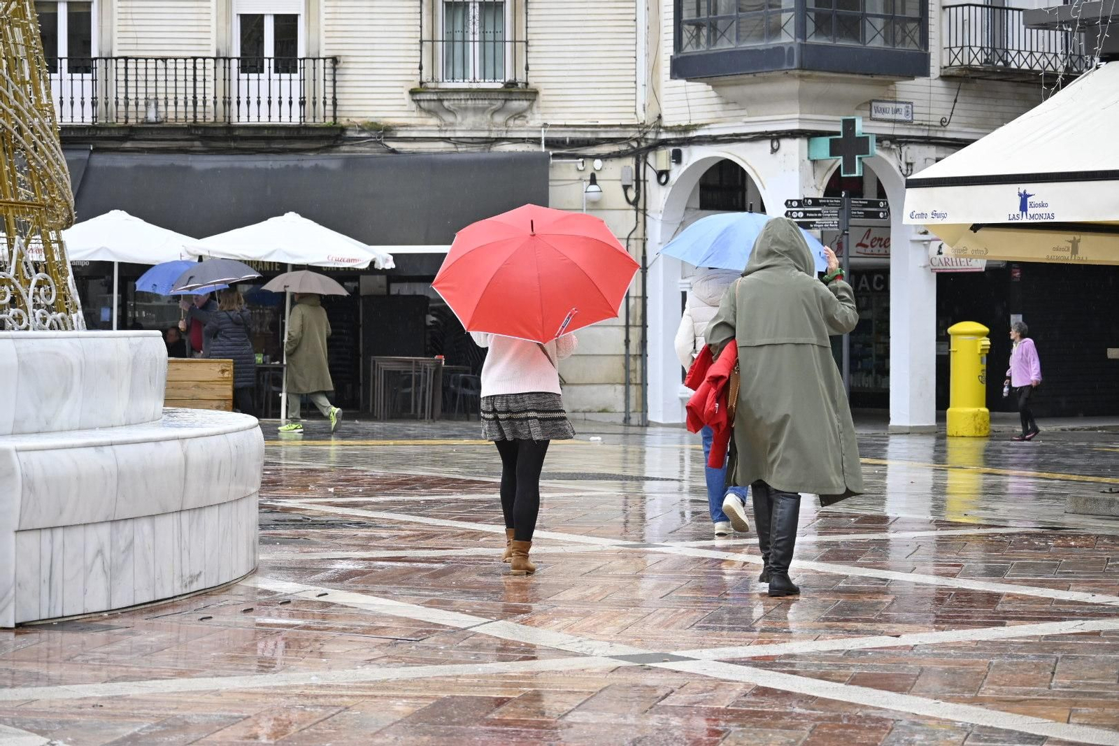 Imágenes de lluvia en la mañana del Domingo