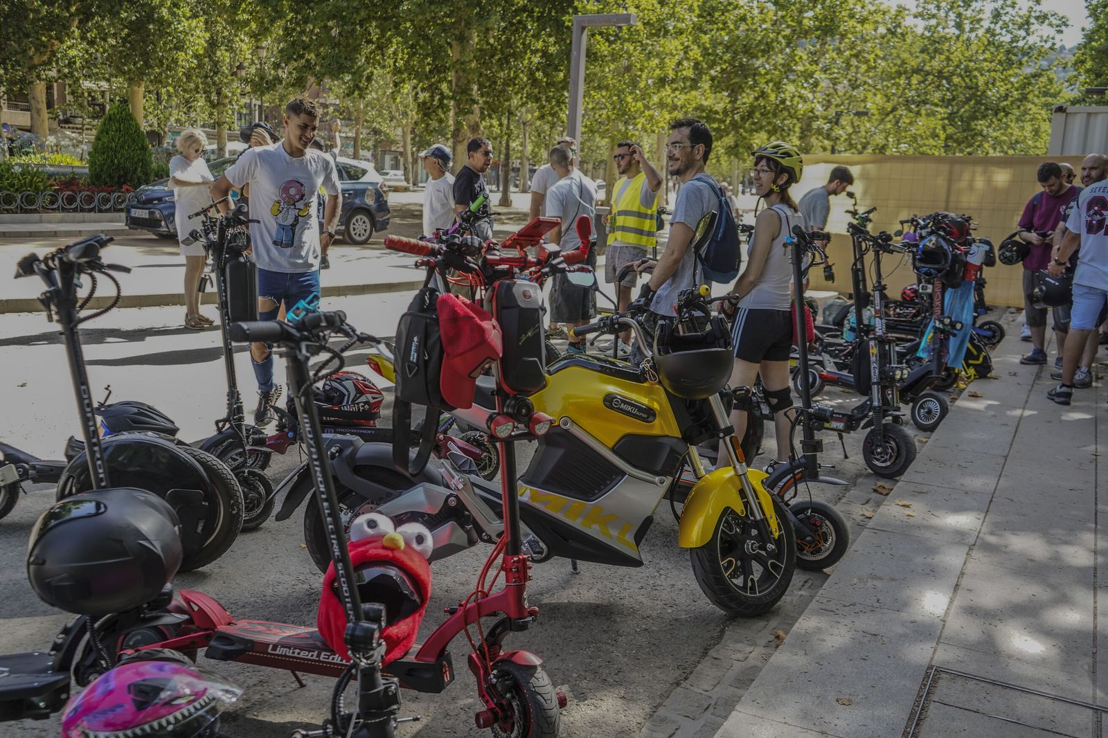 Concentración de patinetas