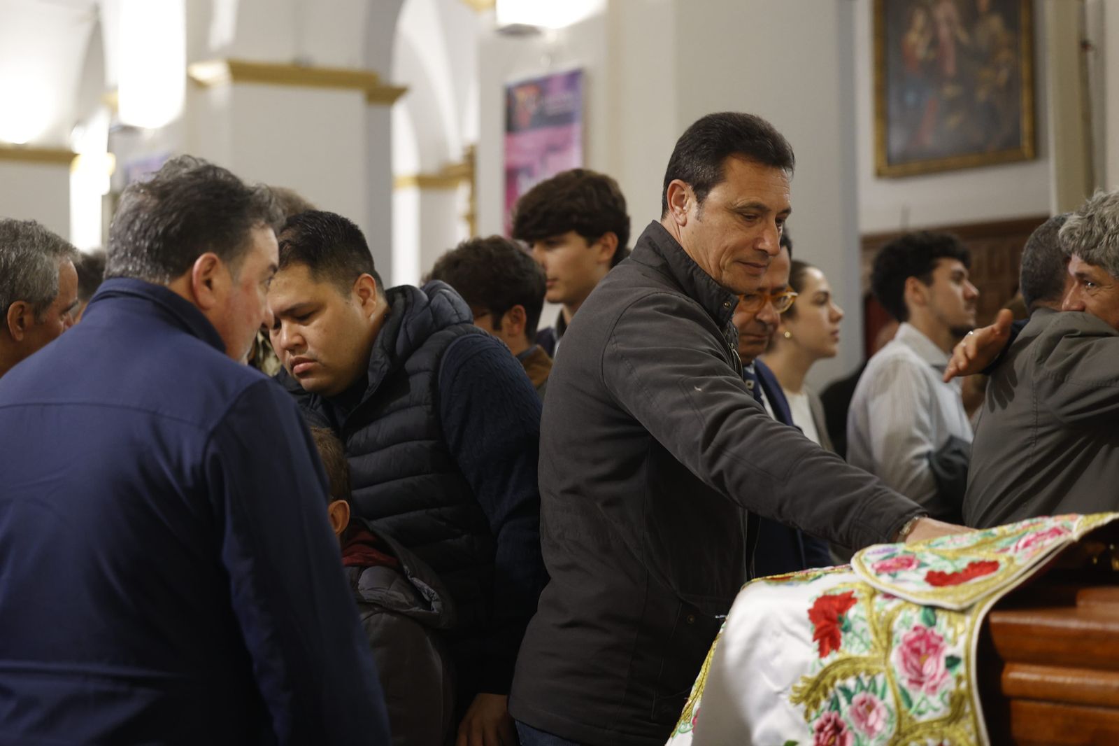 Imágenes del entierro en Chiclana del torero Emilio Oliva Baro