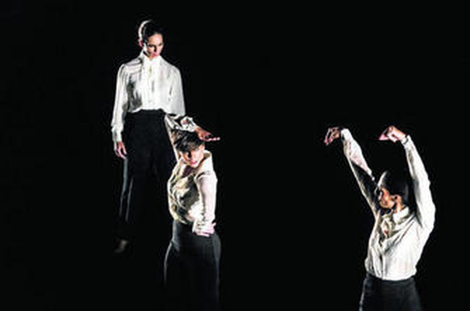 'JRT' traduce a la danza, con elegancia y sensibilidad, el universo de Romero de Torres.