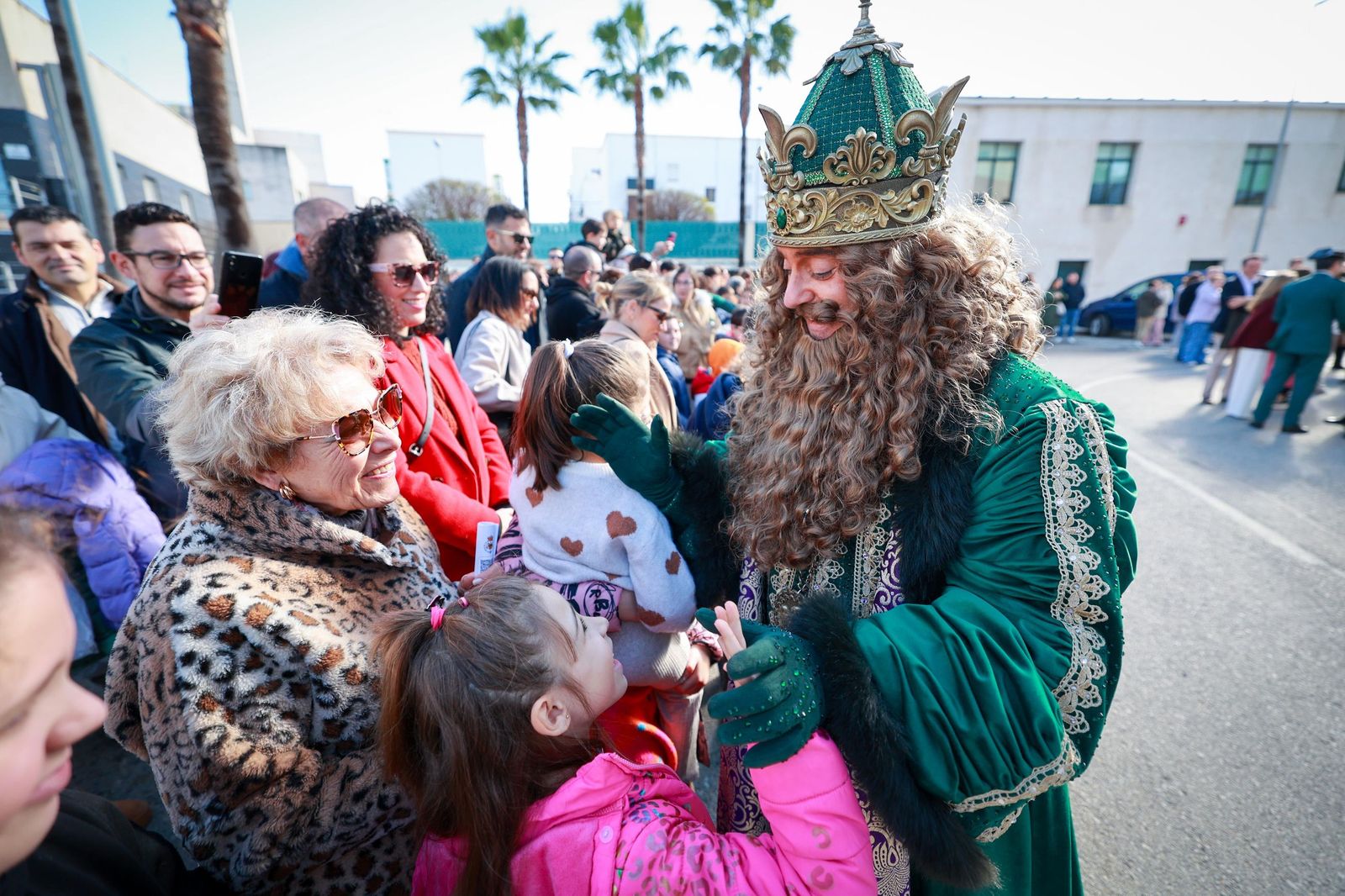 Los Reyes Magos, en la Comandancia de la Guardia Civil en Cádiz.