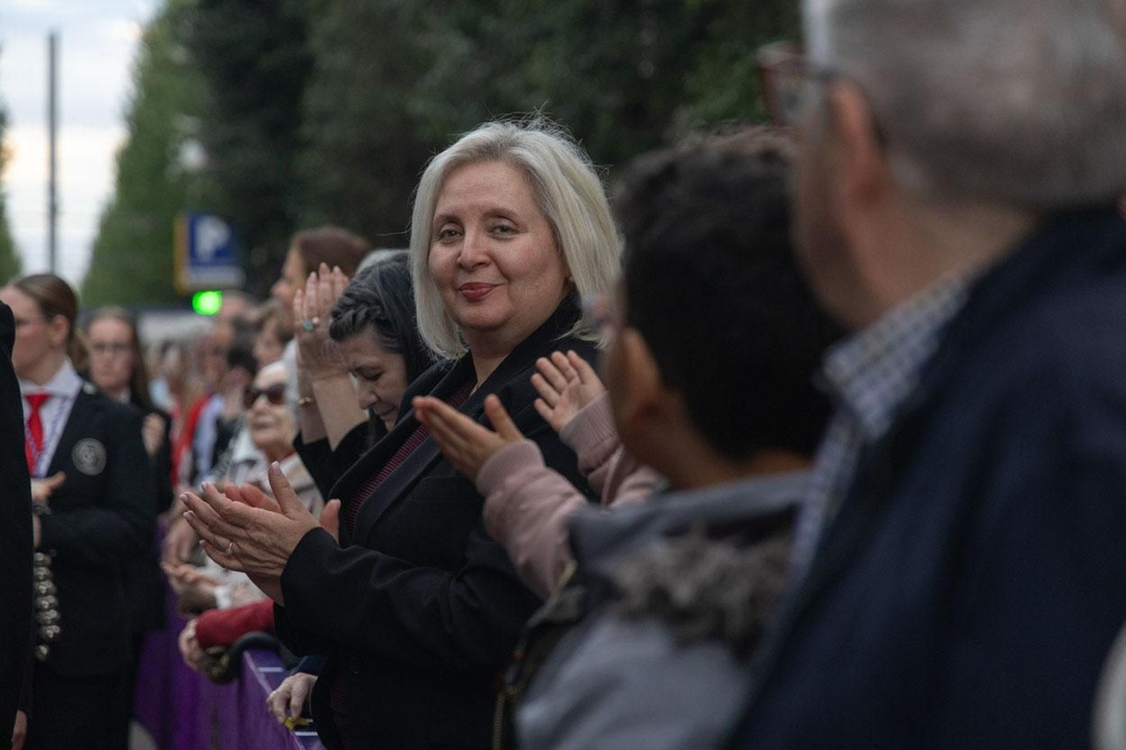 Los jiennenses arropan a las tres cofradías de la tarde en un Domingo de Ramos más caluroso de lo esperado (II)