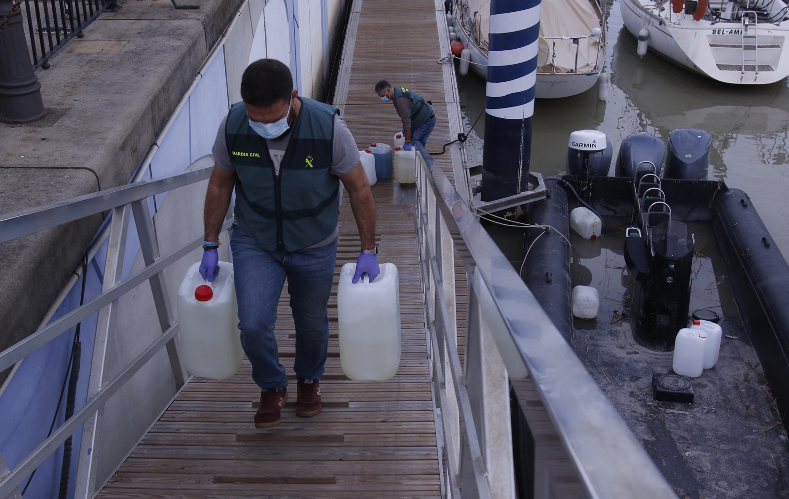 Intervenidas dos narcolanchas por la Guardia Civil en el Guadalquivir