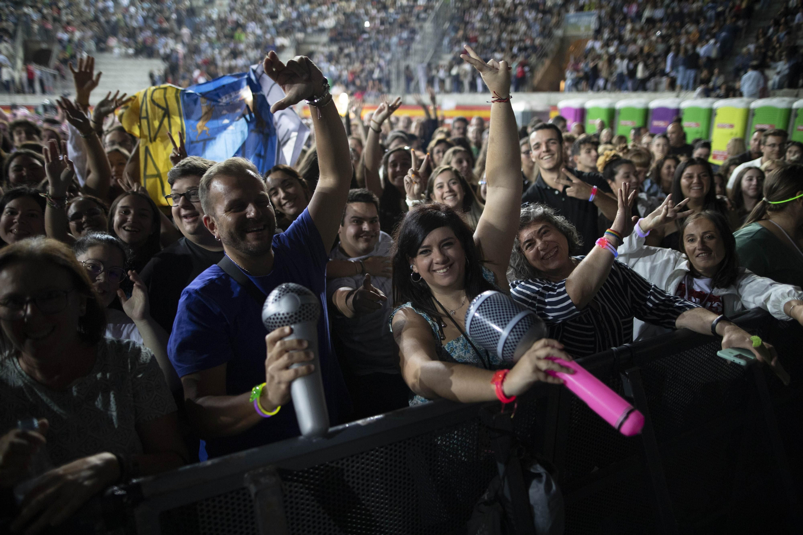 Pablo Alborán con 'la Cuarta Hoja' triunfa en la Plaza de Toros de Granada