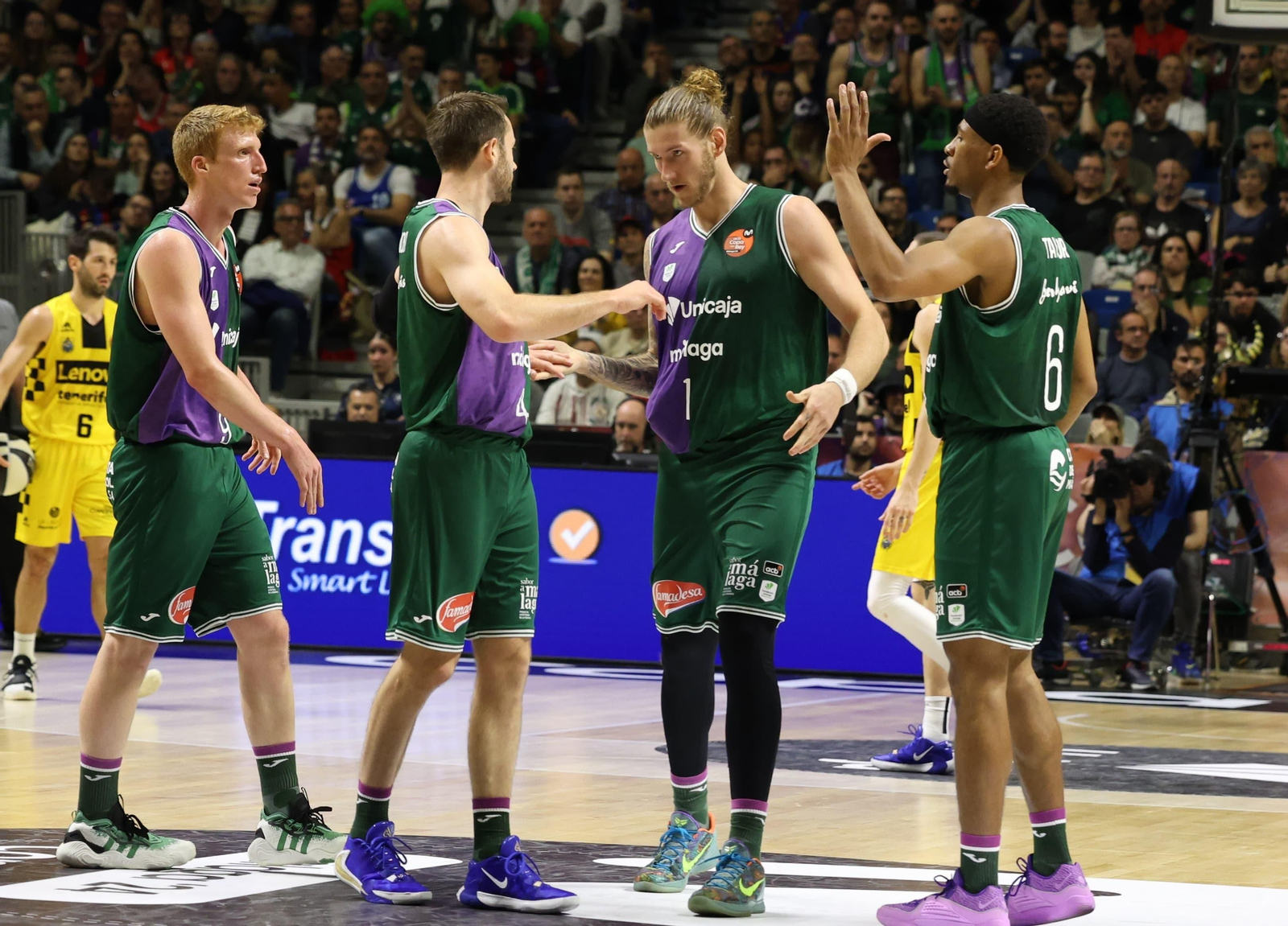 Las fotos del Unicaja - Lenovo Tenerife de Copa