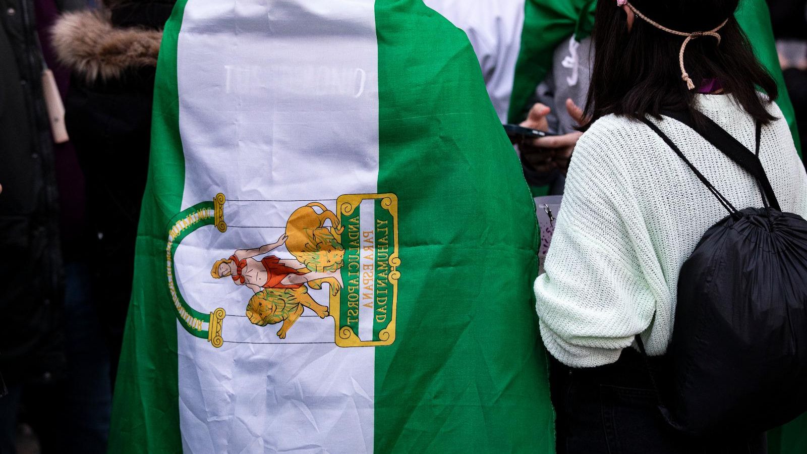 Búscate entre las mejores imágenes de la final del COAC 2025 del Carnaval de Cádiz