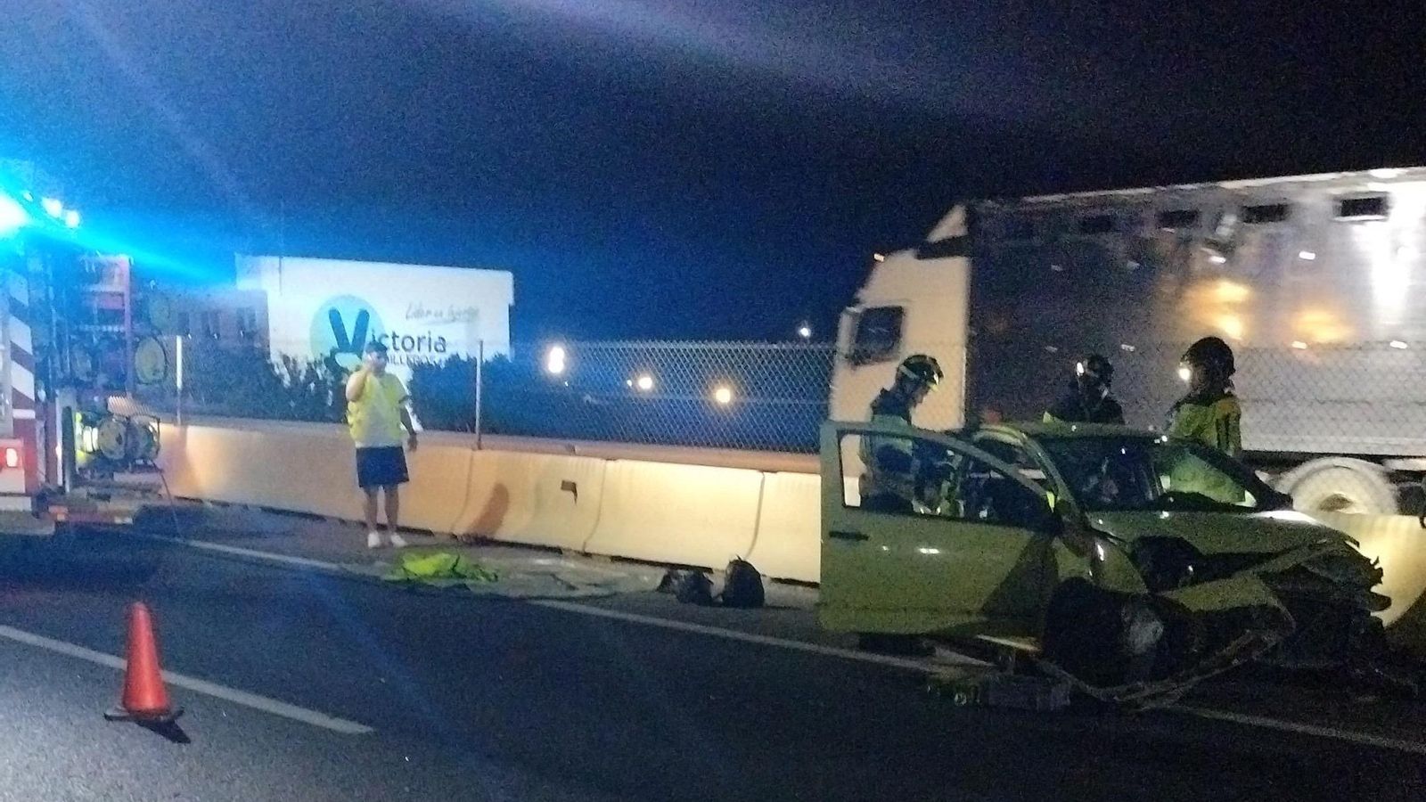 Así quedó uno de los vehículos tras el siniestro.