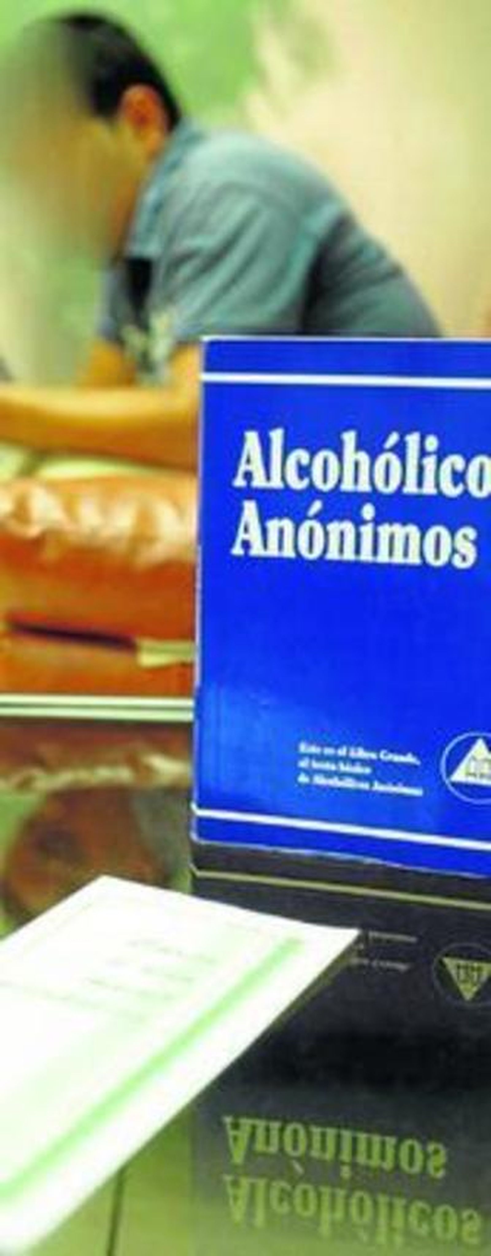 La sede de Granada atiende a unos 130 adictos.