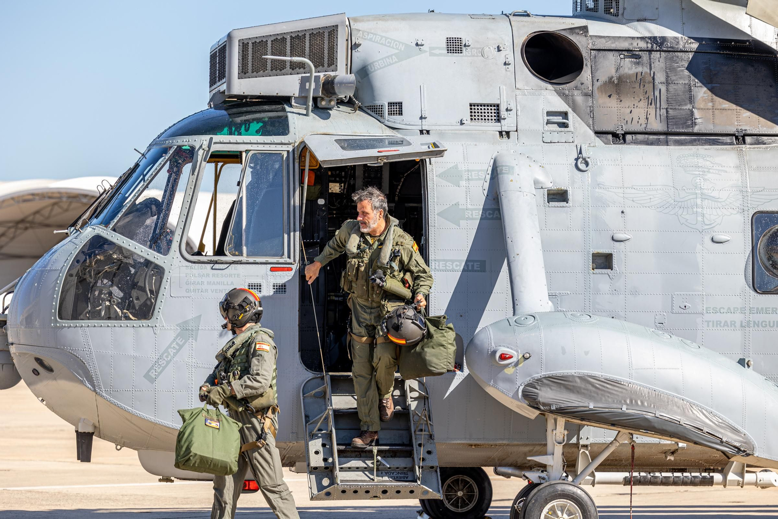 Imágenes de la Despedida del Sea King de la quinta escuadrilla