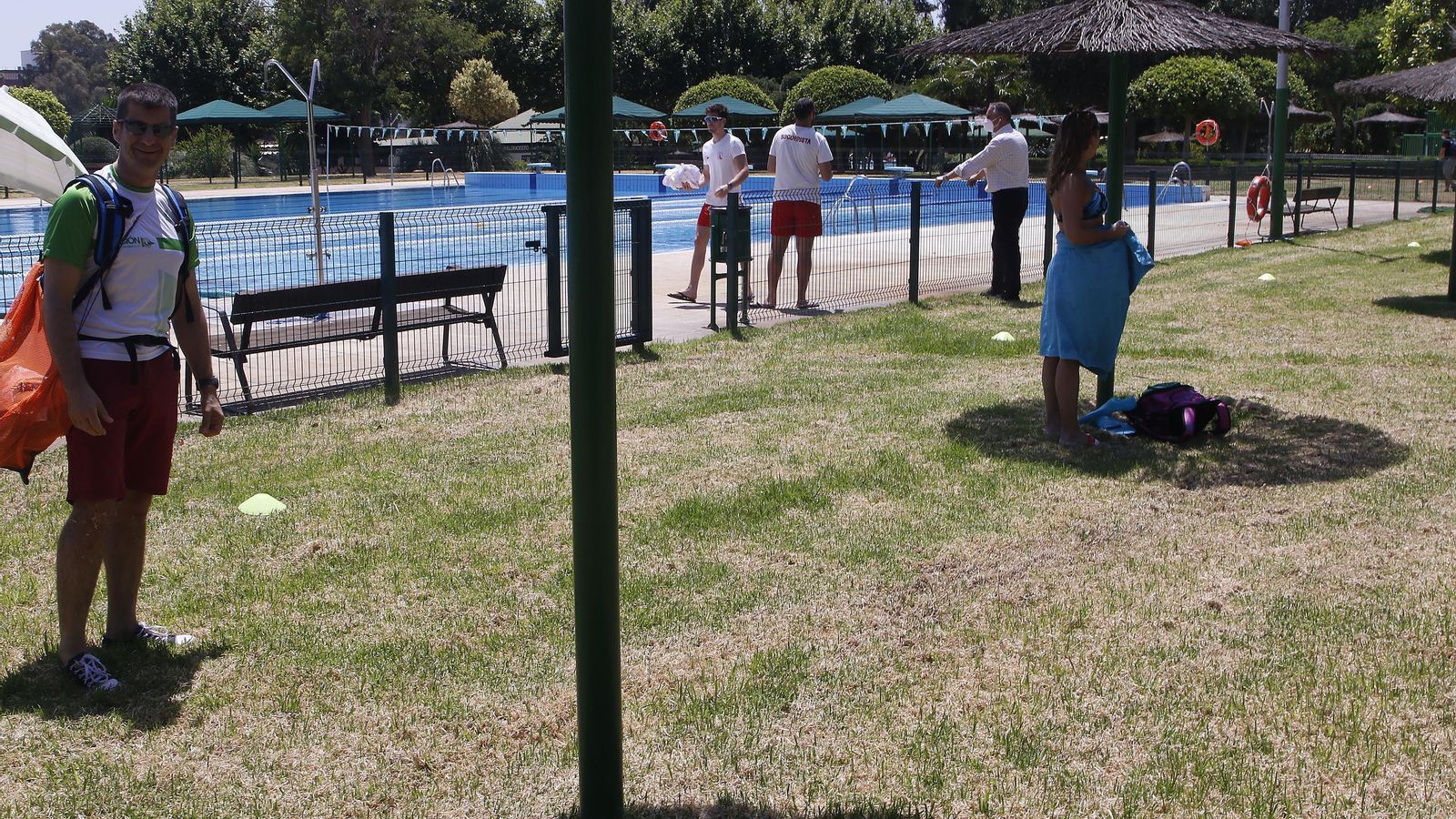 Zona de piscinas del Club Náutico.