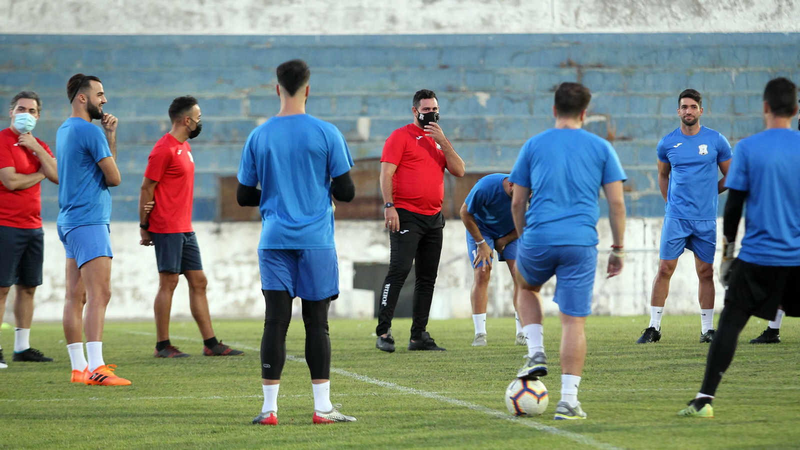 El Jerez Industrial lamenta que la Andaluza no pague test semanales a los jugadores de Primera Andaluza.
