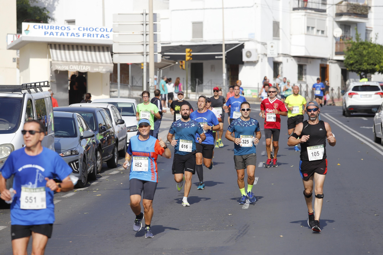 Las imágenes de la vuelta a Huelva de atletismo