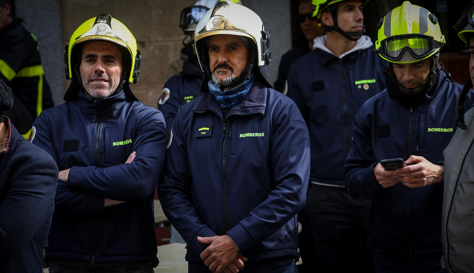 Los bomberos de Jerez marchan hasta el Ayuntamiento