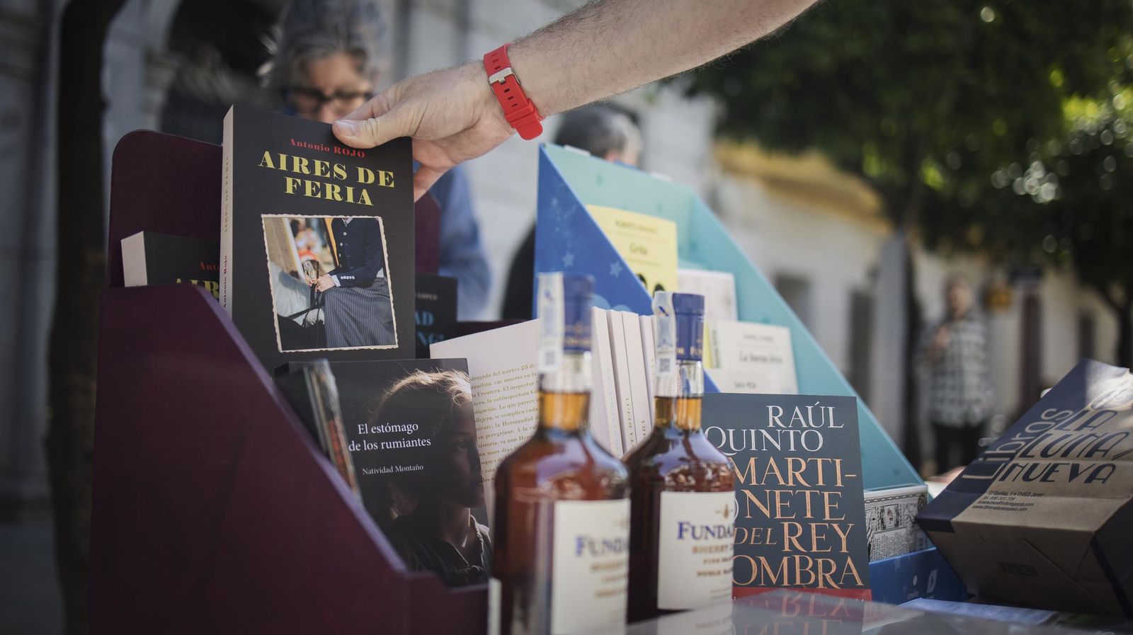 Motos, vino y literatura: búscate en el ambiente del centro de Jerez el sábado del Gran Premio de Jerez 2025
