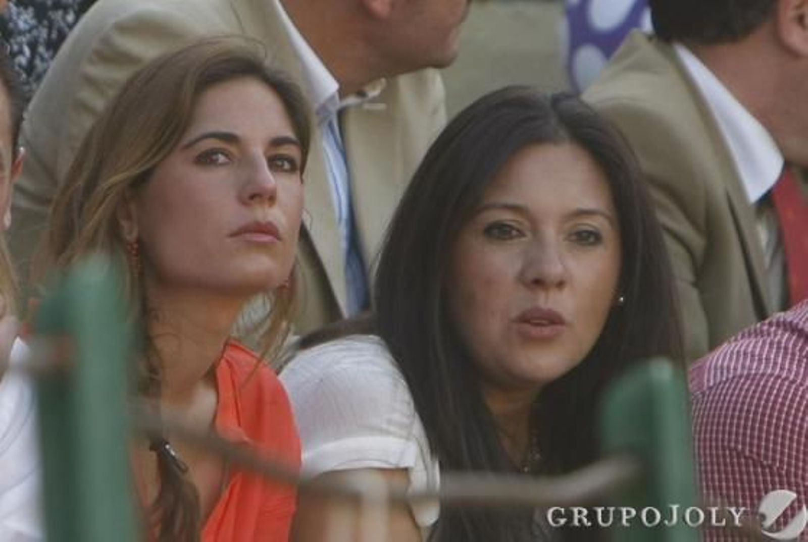 La novia de Francisco Rivera Ordóñez fue objetivo de las cámaras.

Foto: Juan Carlos Toro