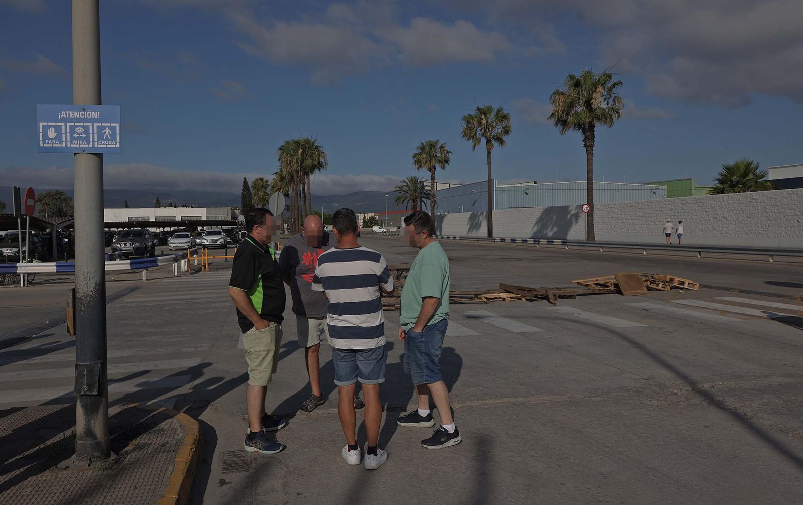 Fotos de la jornada del miércoles de la huelga del metal en el Campo de Gibraltar