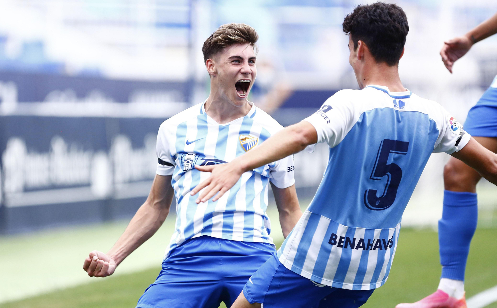Galería: La celebración del Málaga CF Juvenil