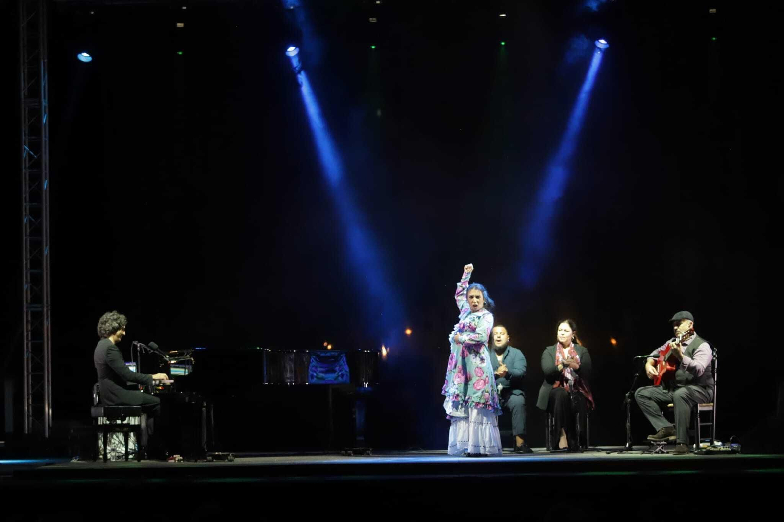 José María Bandera, Diego Amador y Nazaret Reyes sobre el escenario