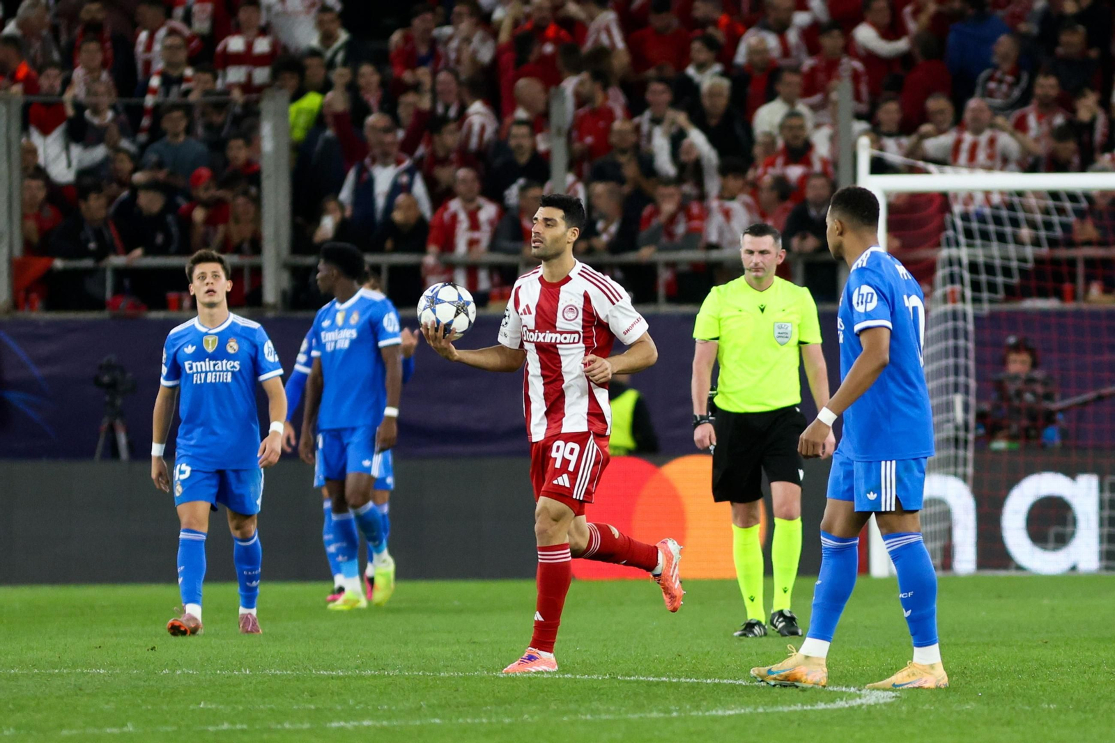 Las imágenes del Olympiacos-Real Madrid