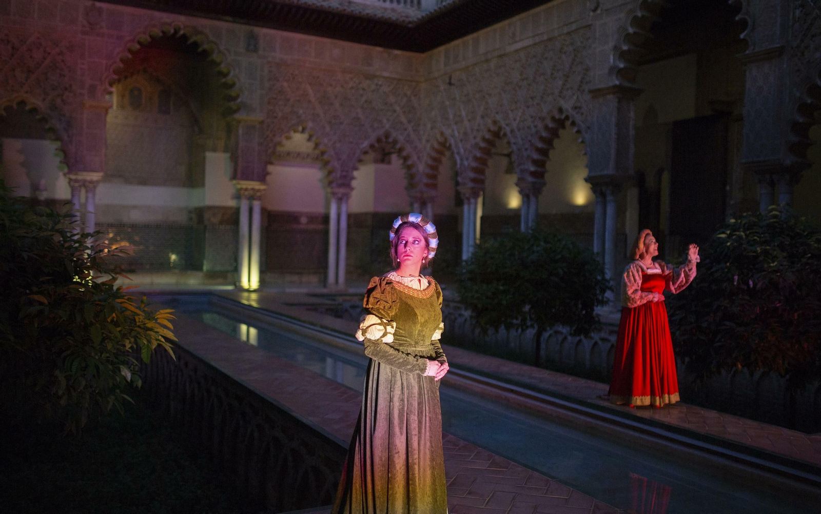 Las visitas teatralizadas nocturnas en el Alcázar de Sevilla con Magallanes como protagonista