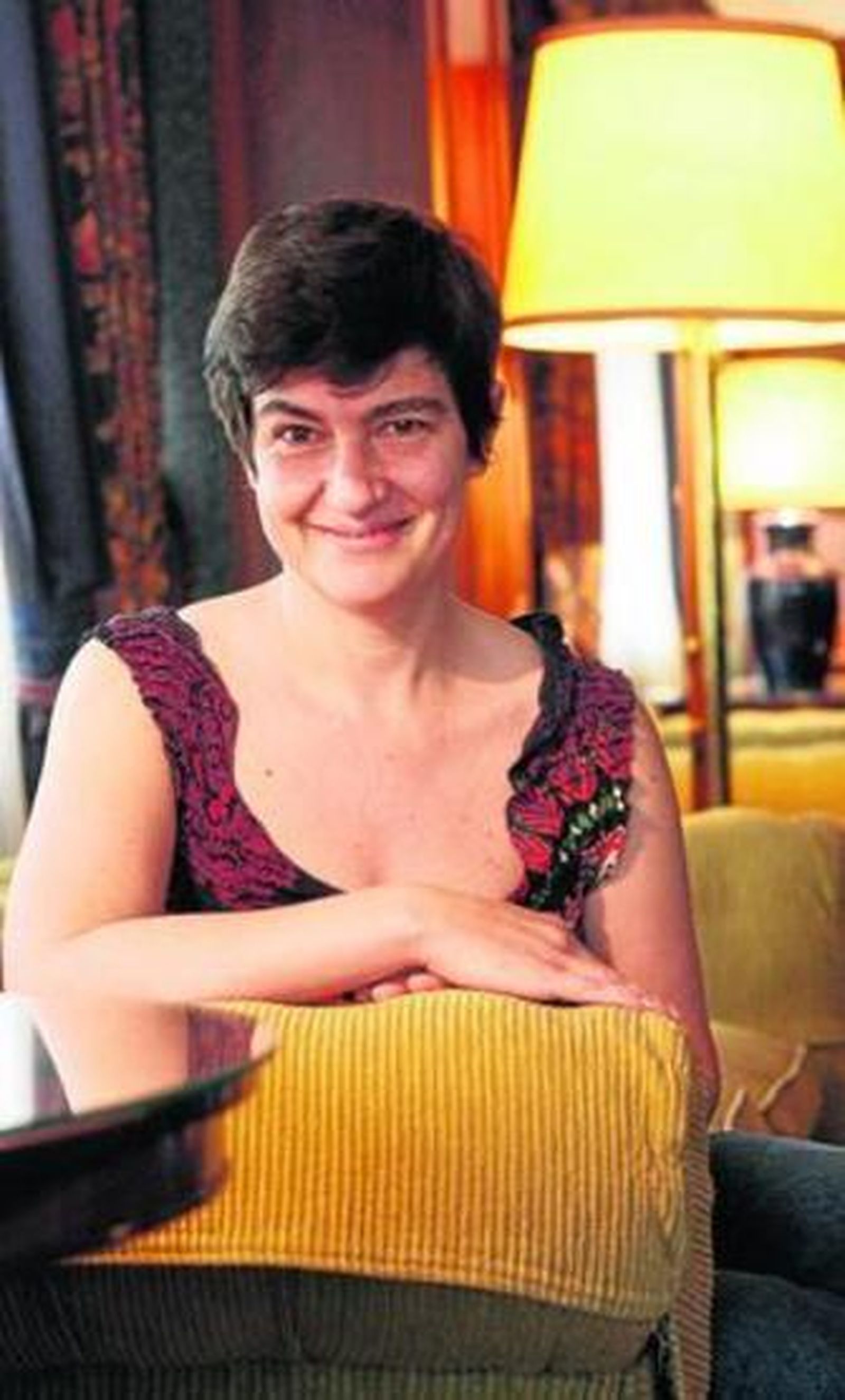 La representante diplomática francesa, durante la entrevista.