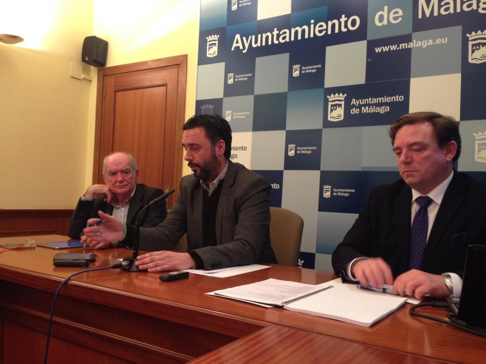 El edil de Sostenibilidad Medioambiental ayer en rueda de prensa.
