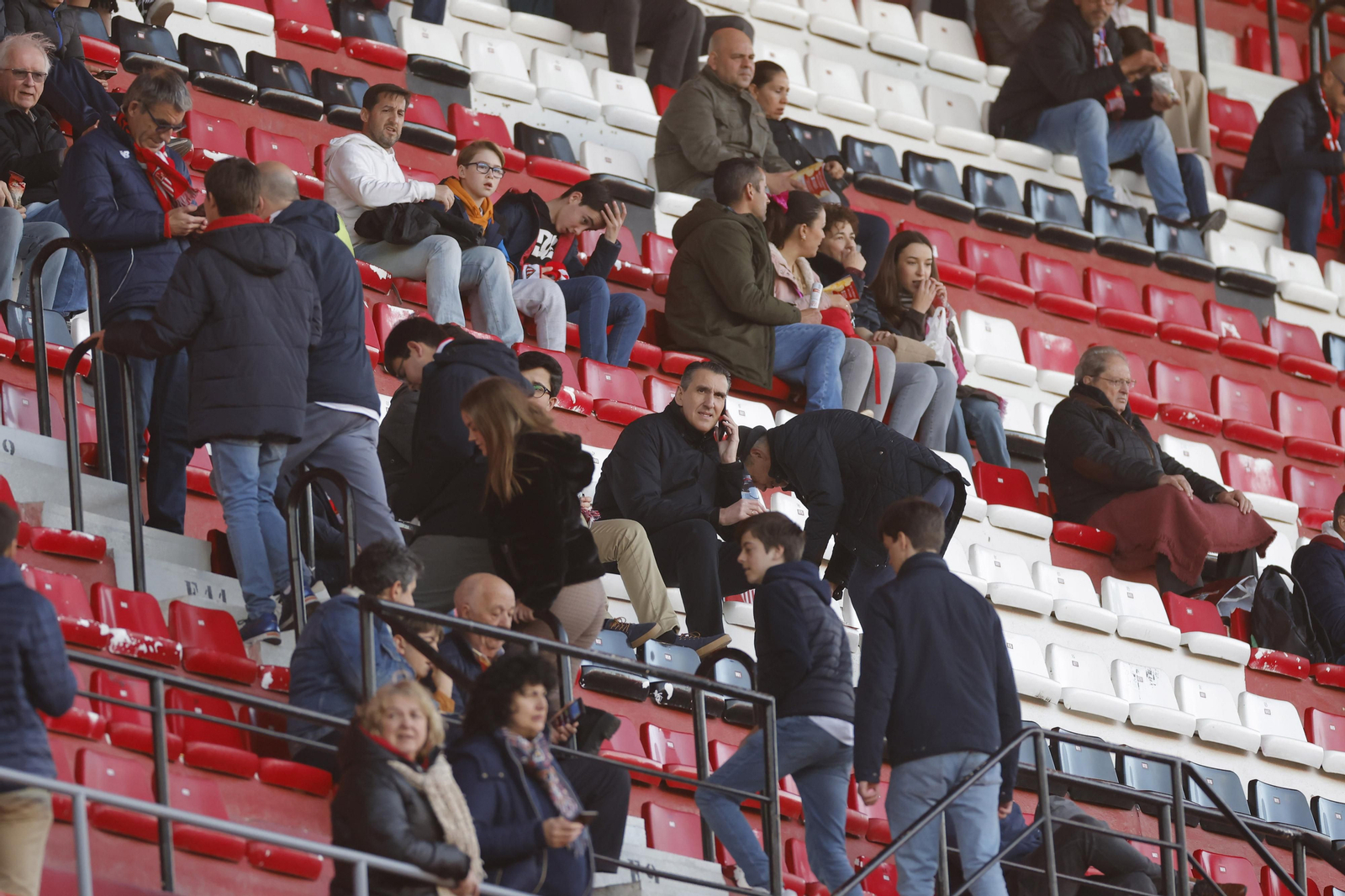 Búscate en las fotos del Sevilla-Mallorca