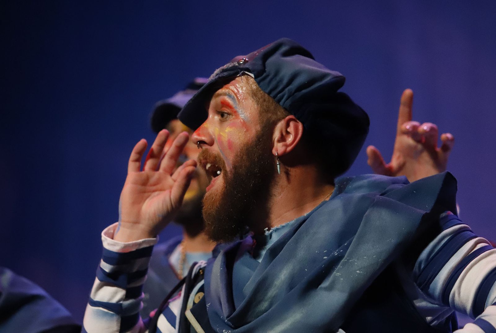 Imágenes de la actuación de la comparsa de Alcalá de Guadaíra Padre Nuestro en el Carnaval Colombino