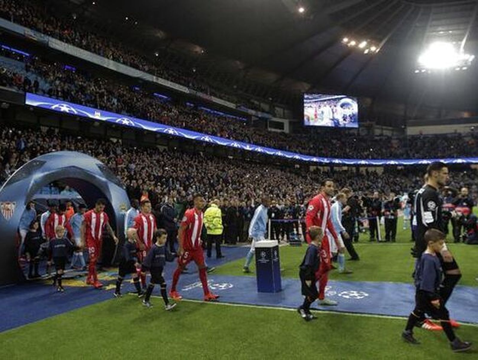 Imagen del Manchester City-Sevilla, de la Champions 15-16.