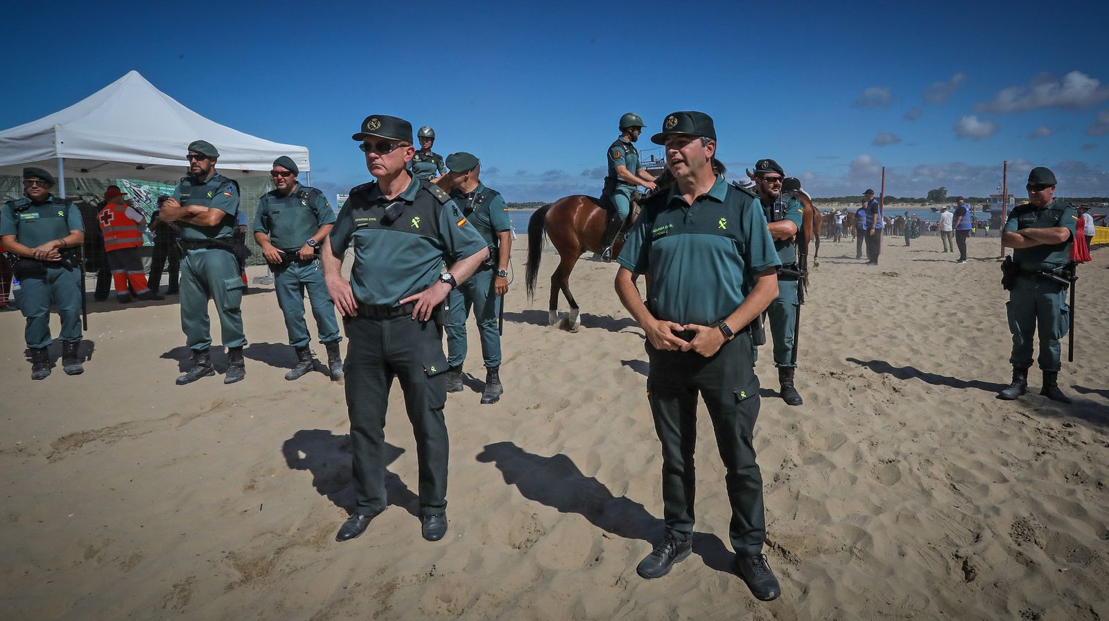 Imágenes del dispositivo en Bajo de Guía de la Guardia Civil
