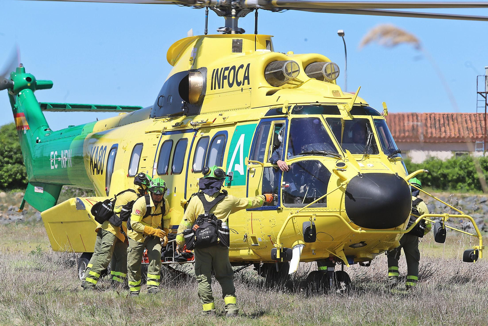 Imágenes del simulacro de incendio forestal que la Junta organiza en Aljaraque