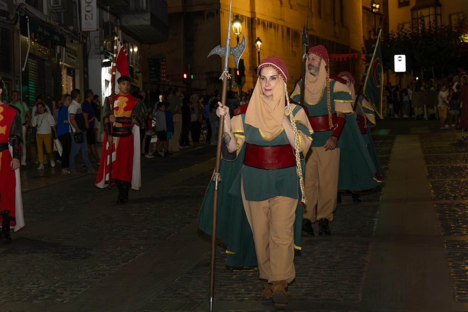 Así vivió Jaén el Pasacalles del Lagarto de la Magdalena.
