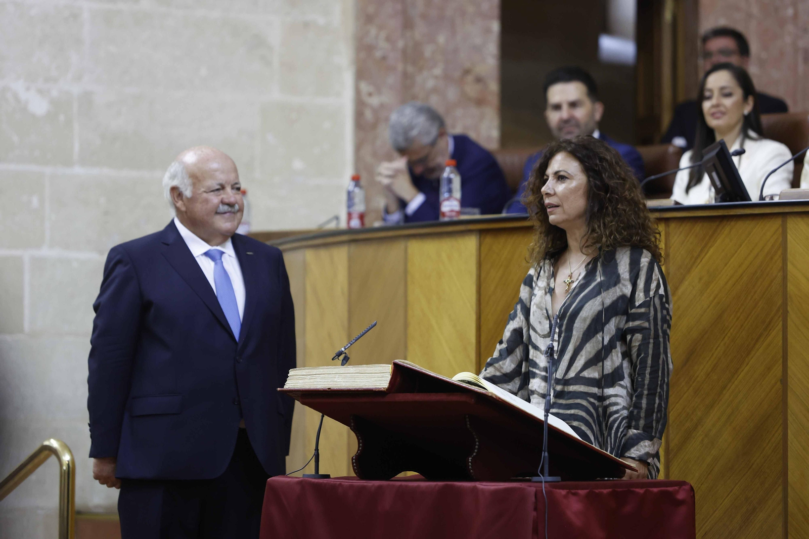 La constitución del Parlamento andaluz, todas las imágenes