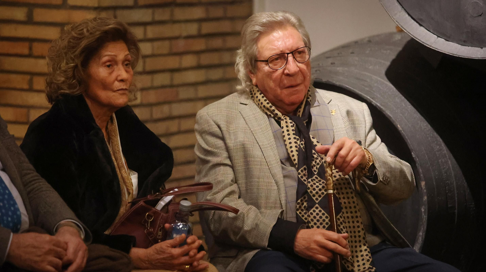 Así fue la presentación del libro de Fran Pereira 'De Chipén , sin ojana' biografía de El Gómez de Jerez