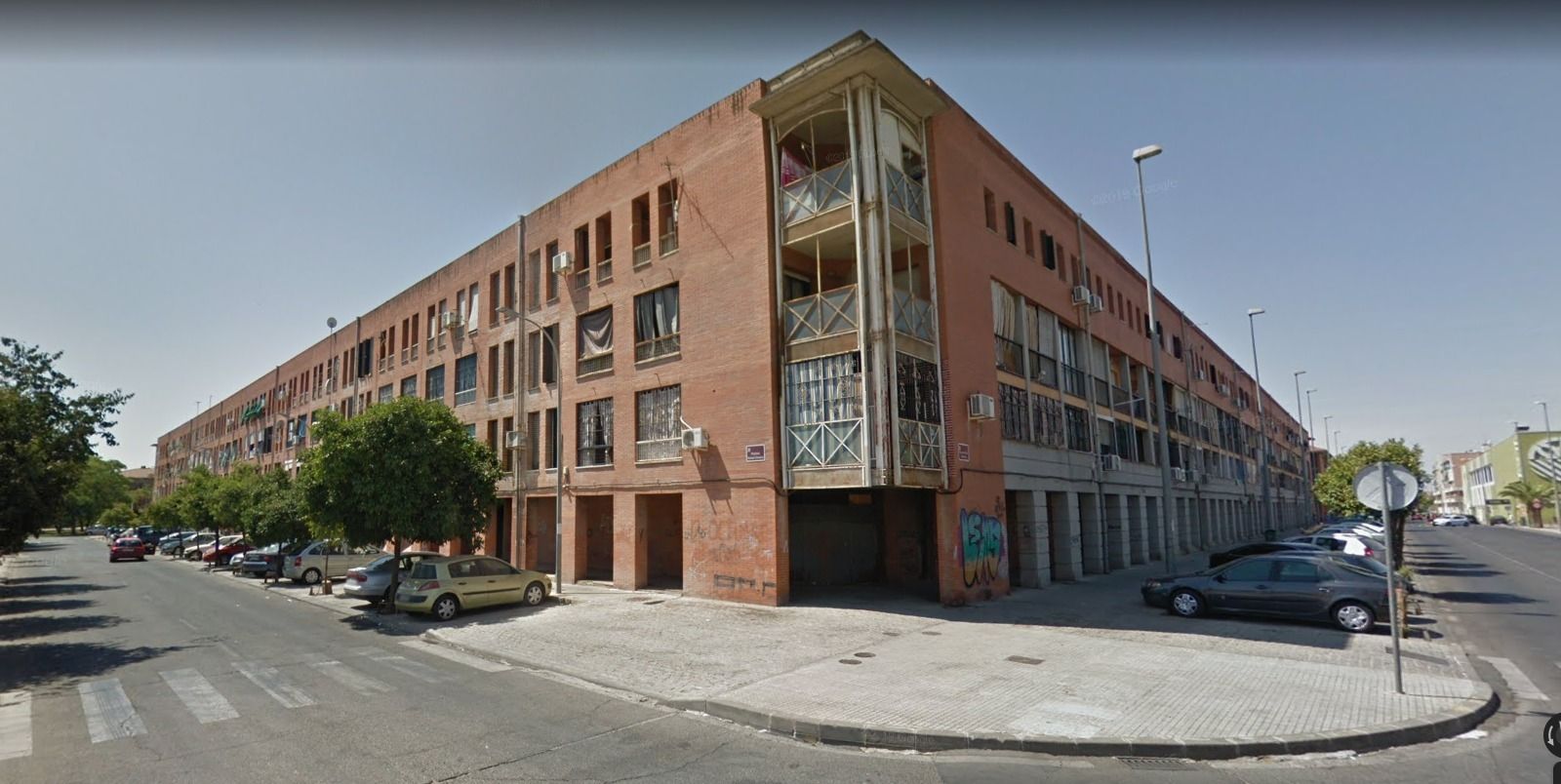 Parque de viviendas de la Junta en el barrio de Las Moreras.